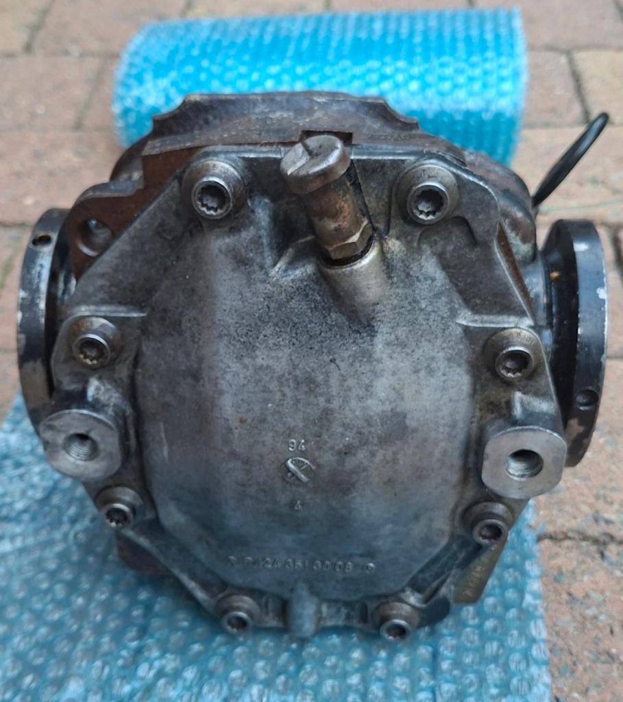 Mercedes W202 Differentieel - Onderdeelnummer R1243513008, Ophalen