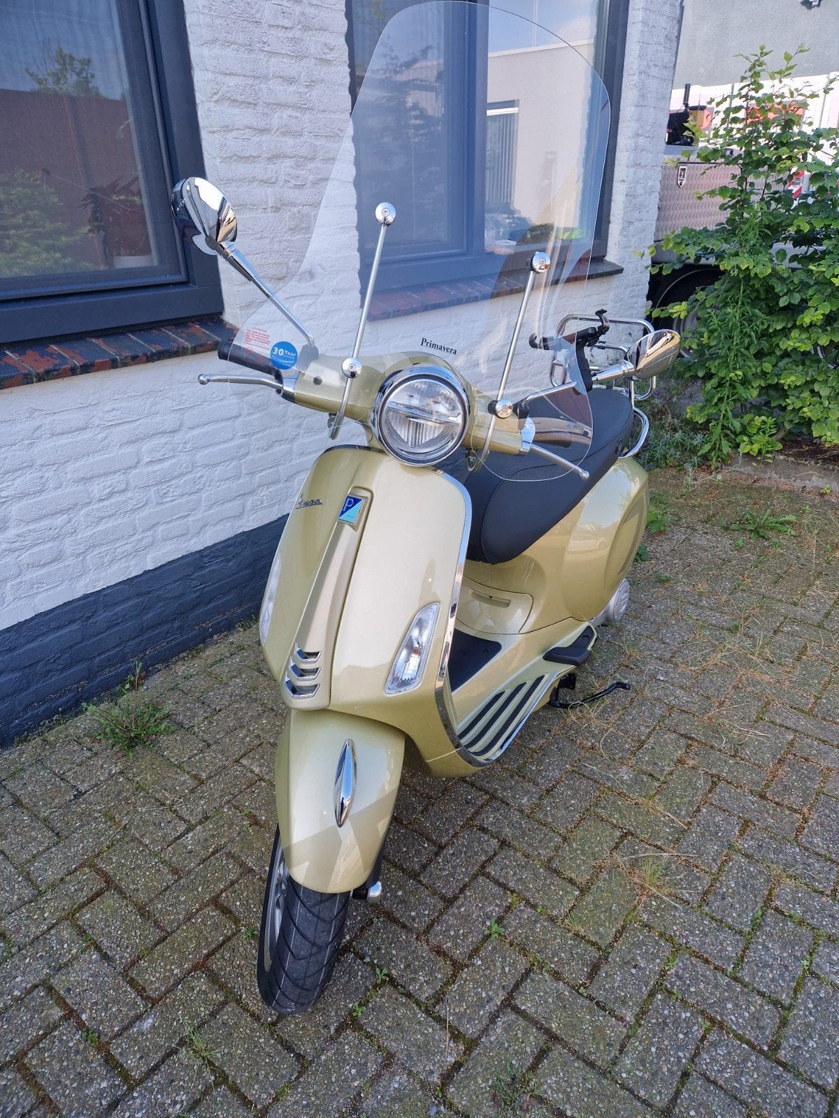 Vespa Primavera 75th Anniversary Edition, Ophalen, Overige modellen, Zo goed als nieuw, Benzine