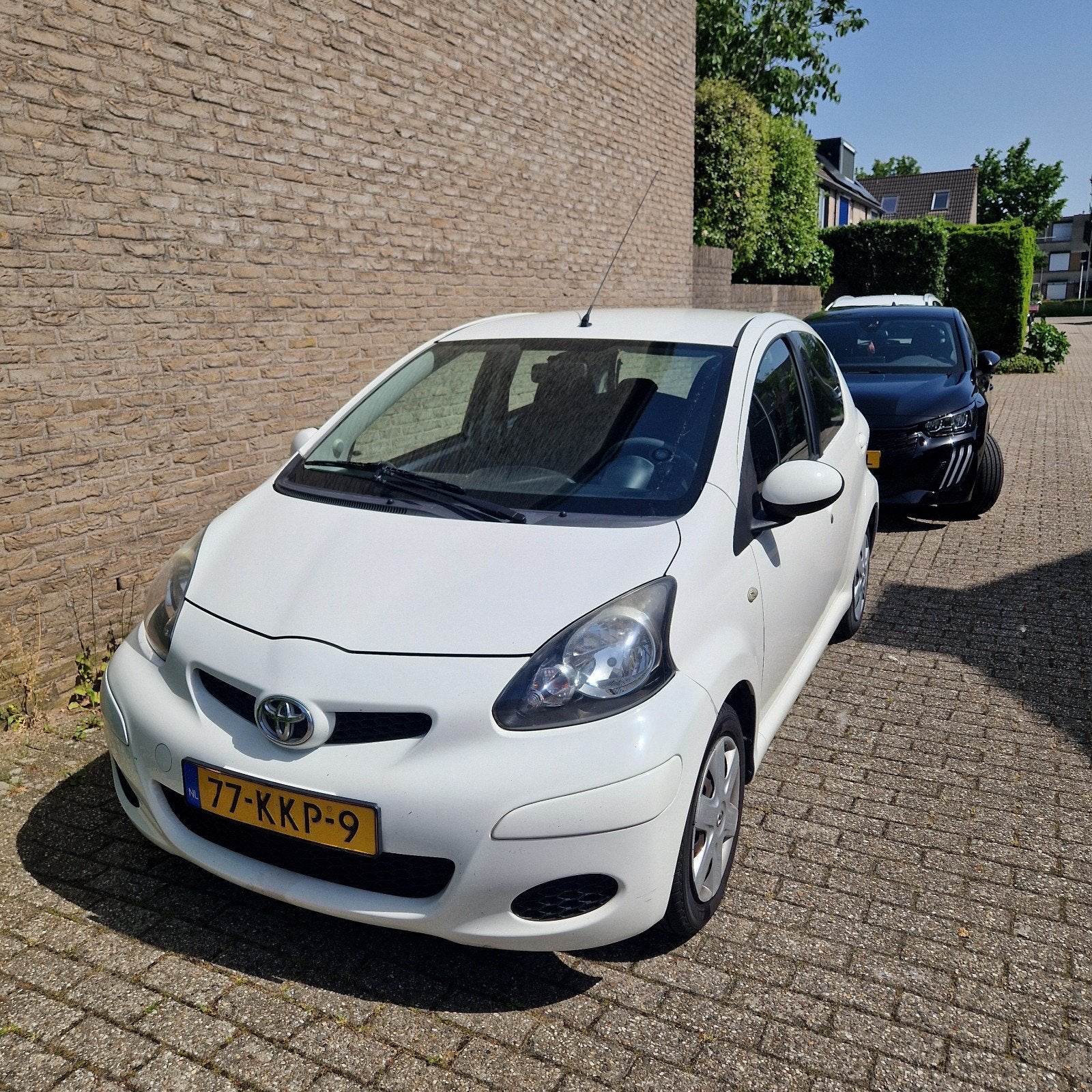 Toyota Aygo 1.0 12V Vvt-i 5DRS 2010 Wit, Auto's, Voorwielaandrijving, 4 stoelen, Origineel Nederlands, Handgeschakeld