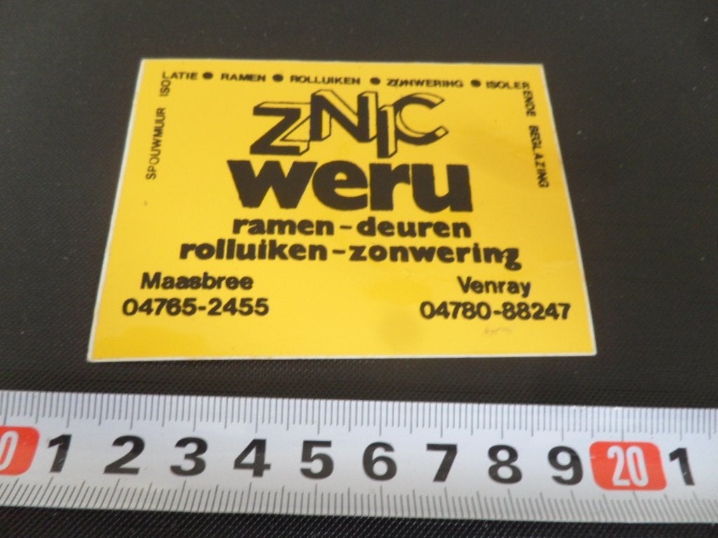sticker maasbree venray ZNIC WERU ramen deuren rolluiken, Verzamelen, Ophalen of Verzenden, Zo goed als nieuw
