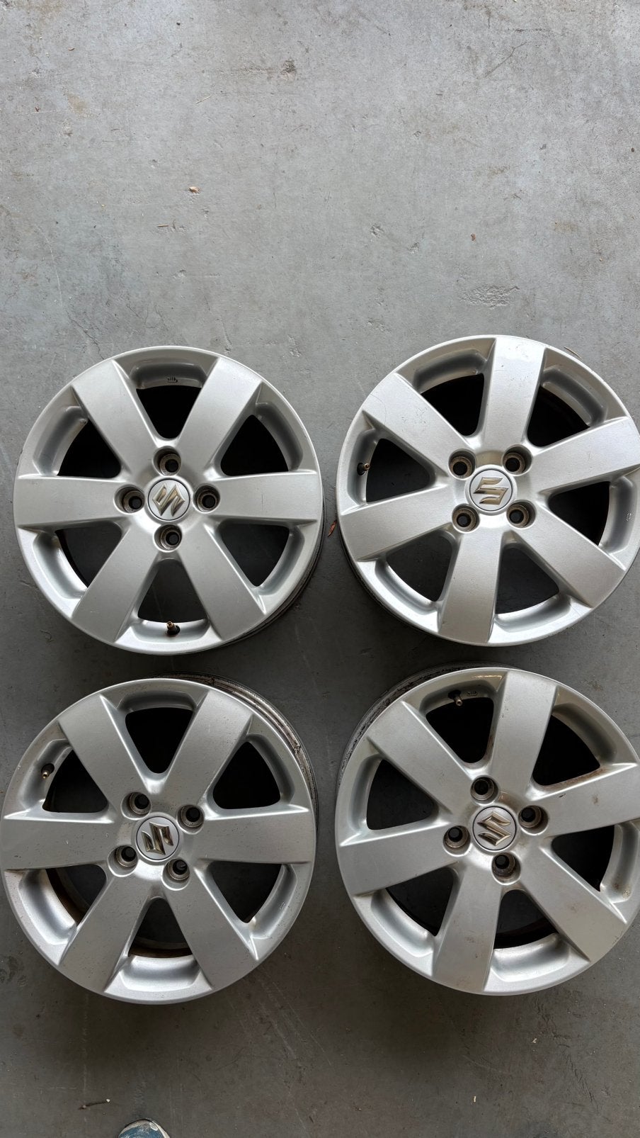 Suzuki lichtmetalen velgen 15 inch, Auto-onderdelen, Banden en Velgen, Ophalen, Gebruikt, 15 inch, Velg(en)