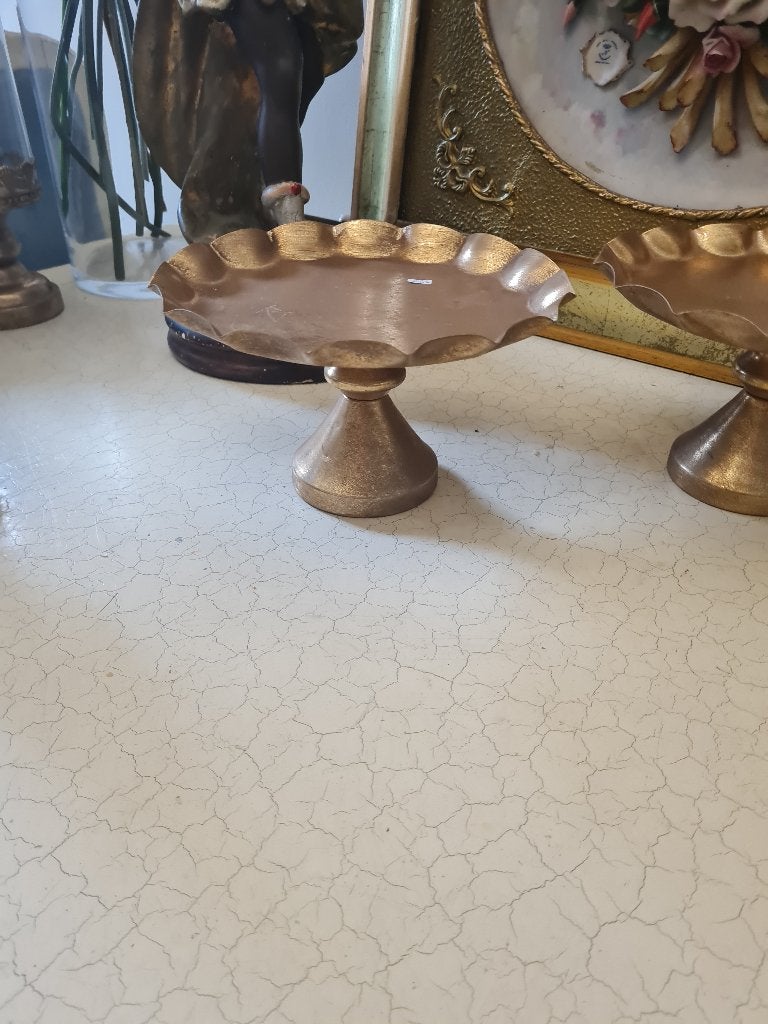 Nieuwe metalen taart plateau's p/st 12,50 excl de taartjes, Heikant 21 Kaatsheuvel, Belle Vieille Brocante, Nieuw, Ophalen of Verzenden