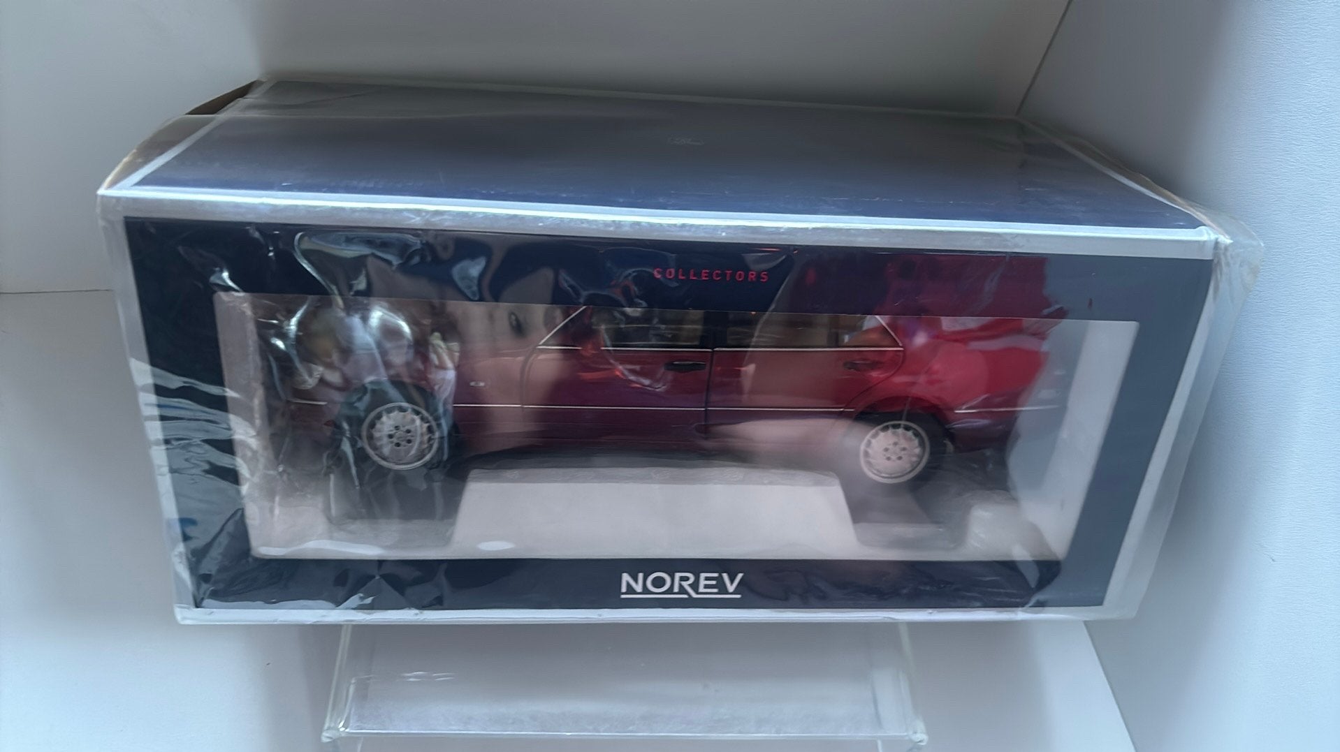 Mercedes benz s -class amg  red norev 1.18, Norev, Ophalen of Verzenden, A, A