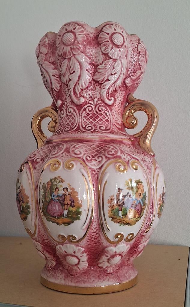 Vintage Italiaanse vaas met romantische taferelen, Ophalen