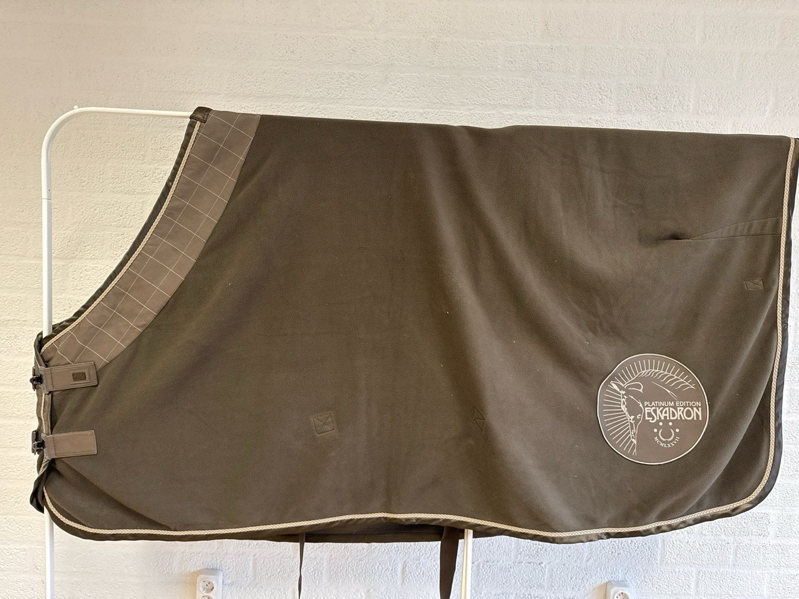 Eskadron platinum fleece deken olive 185, Dieren en Toebehoren, Ophalen of Verzenden, Zo goed als nieuw