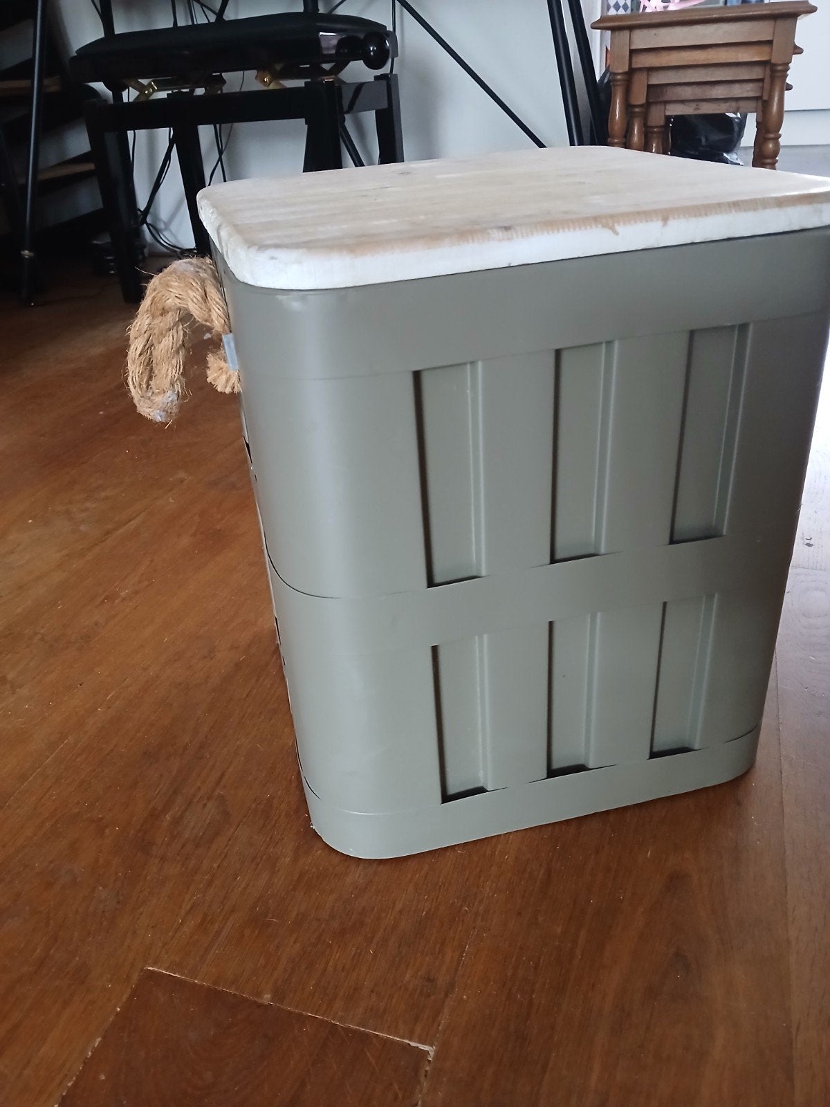 Decoratie opbergbak met houten deksel en touwgrepen, Ophalen, Minder dan 50 cm, Gebruikt, Overige materialen