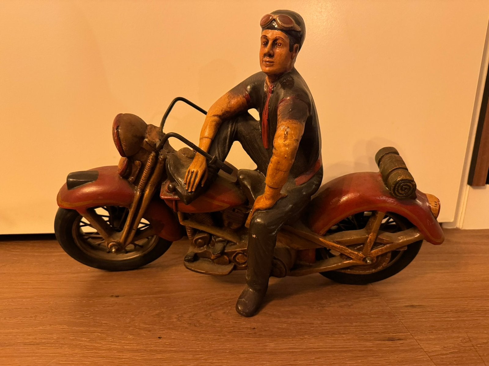 Beeld Stoere Harley Davidson rijder, Ophalen of Verzenden