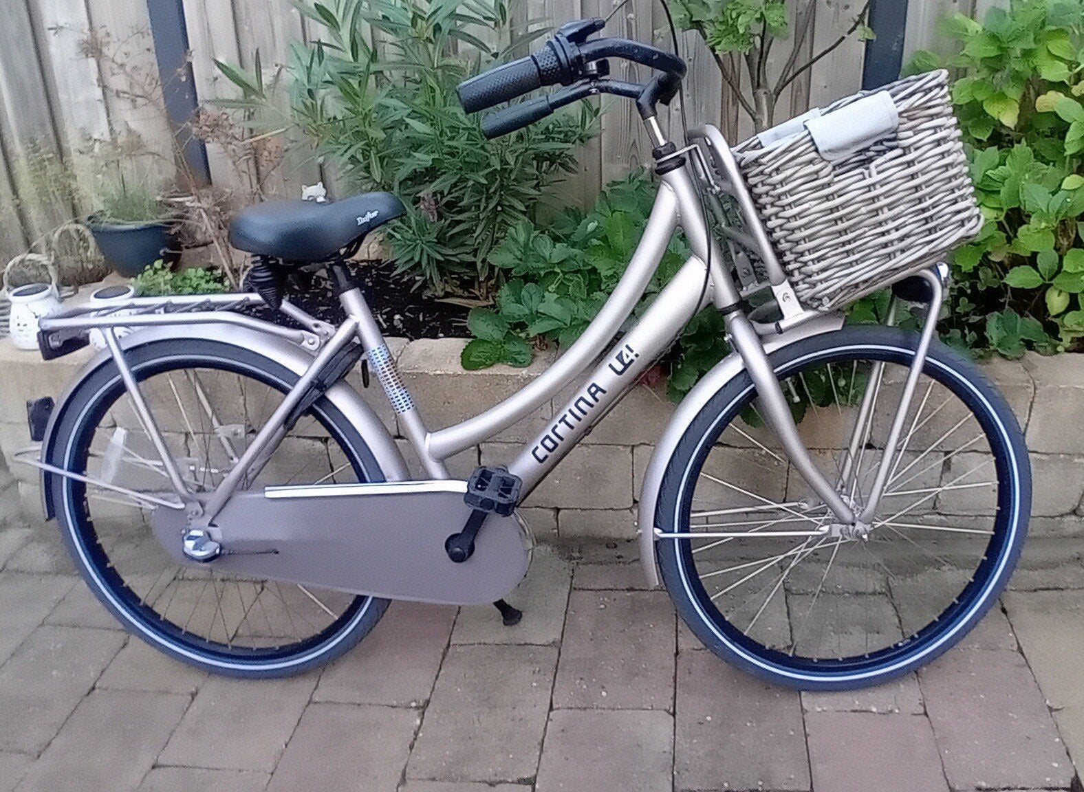 Cortina U4Mini M24 (24inch framemaat) Metallic Brilliant Sil, Fietsen en Brommers, Ophalen, Gebruikt, 24 inch