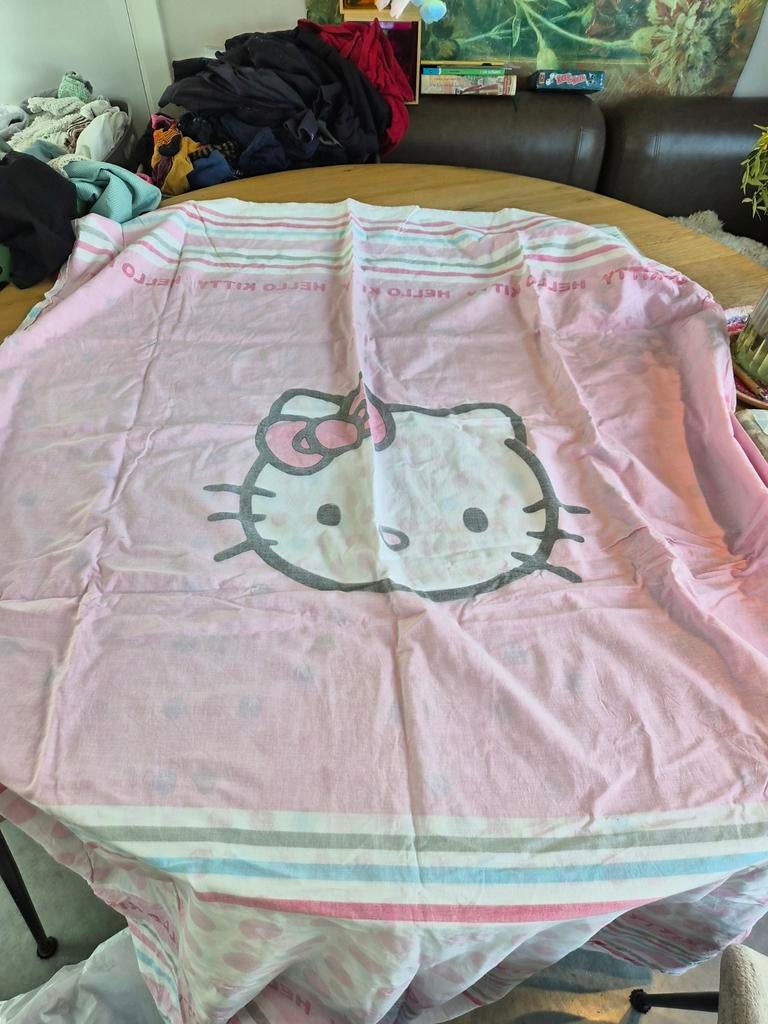 Hello kitty dekbed, Gebruikt, 200 cm, Hout, Overige kleuren