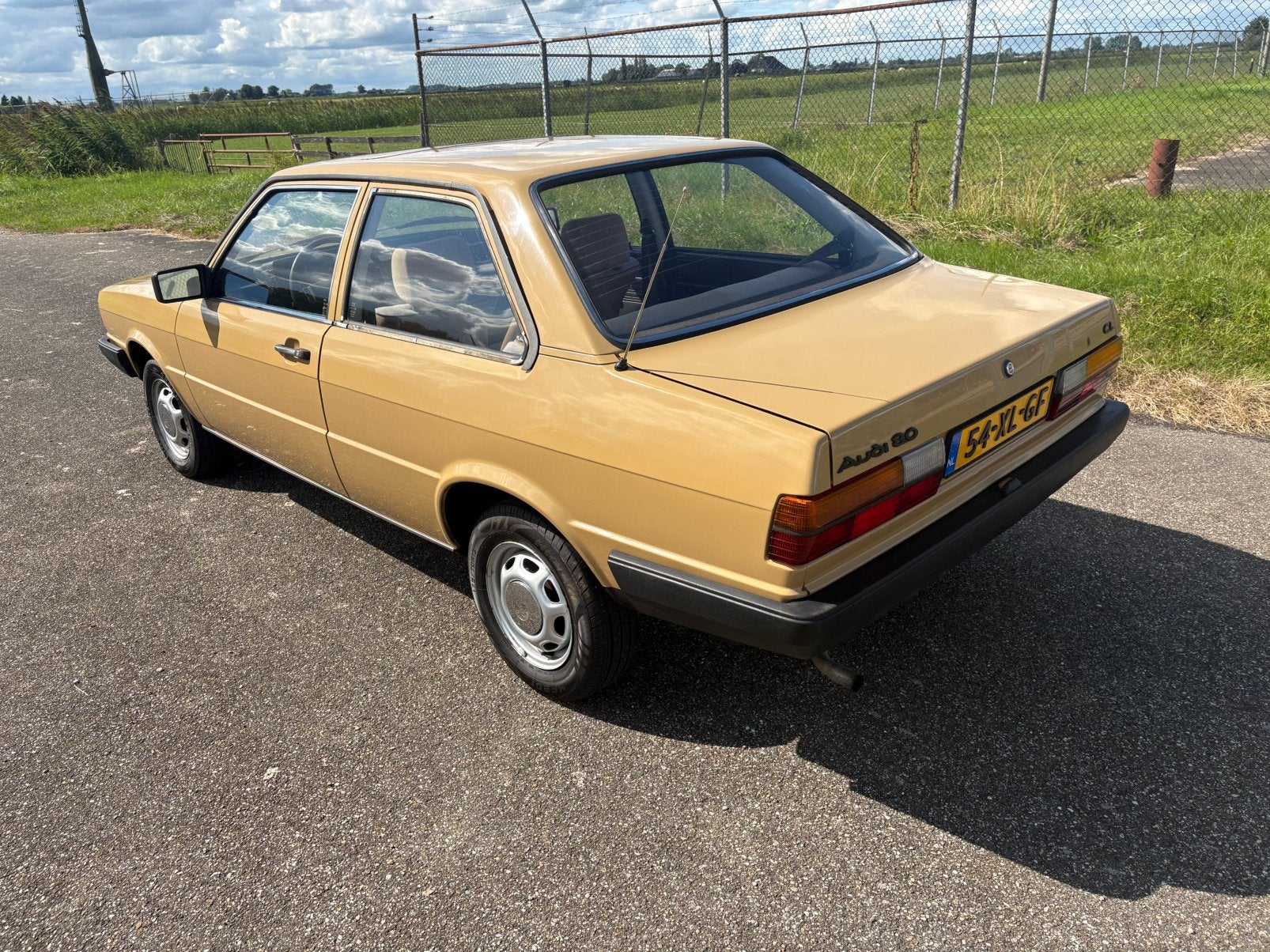 Audi 80 b2 uit 1982 2 deurs sedan zeldzaam, foto 6