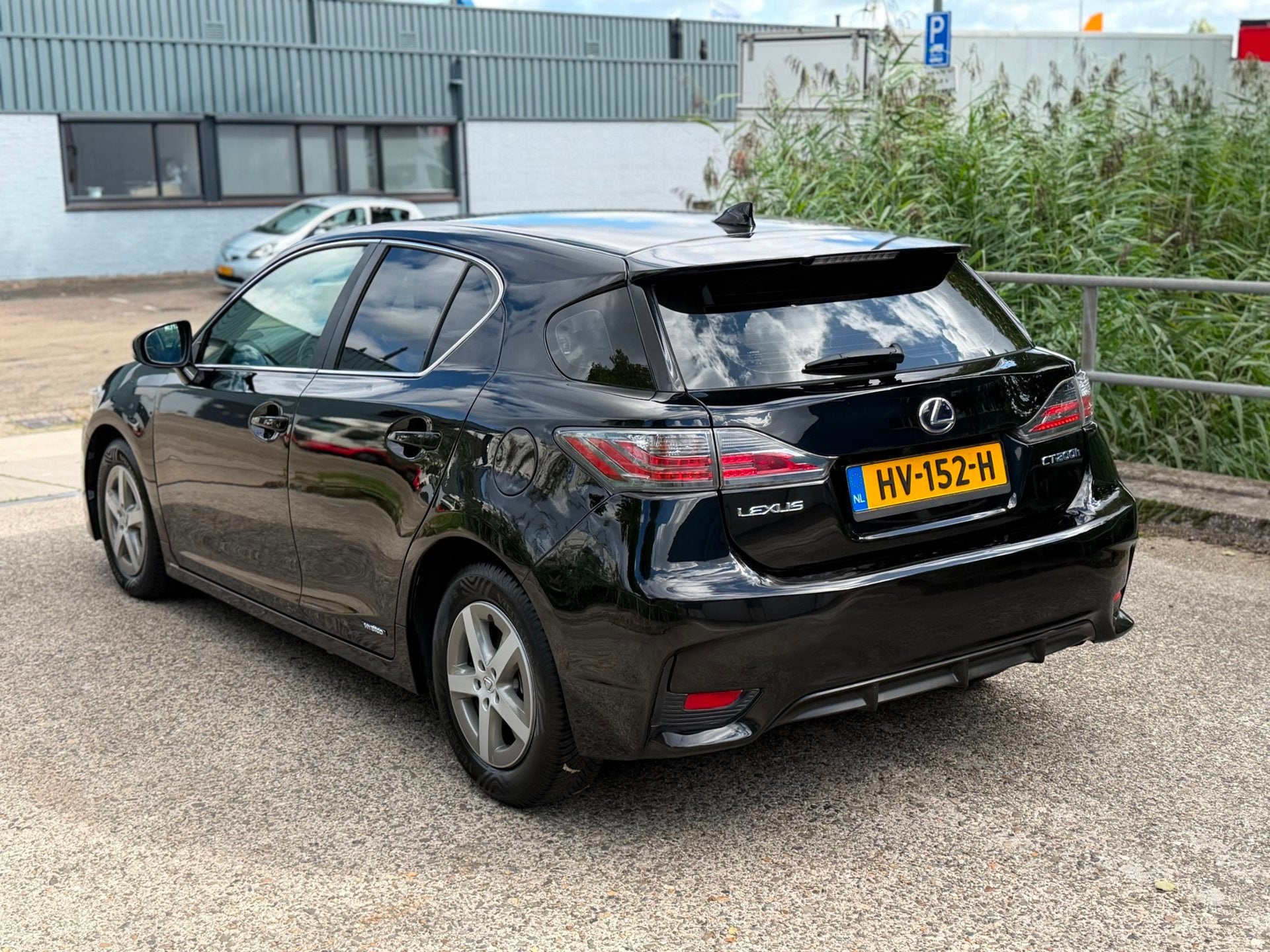 Lexus CT 200h 1e Eigenaar 72300 KM NAP! Dealer onderhouden!, Auto's, Lexus, 1345 kg, 28 km/l, Gebruikt, Euro 6