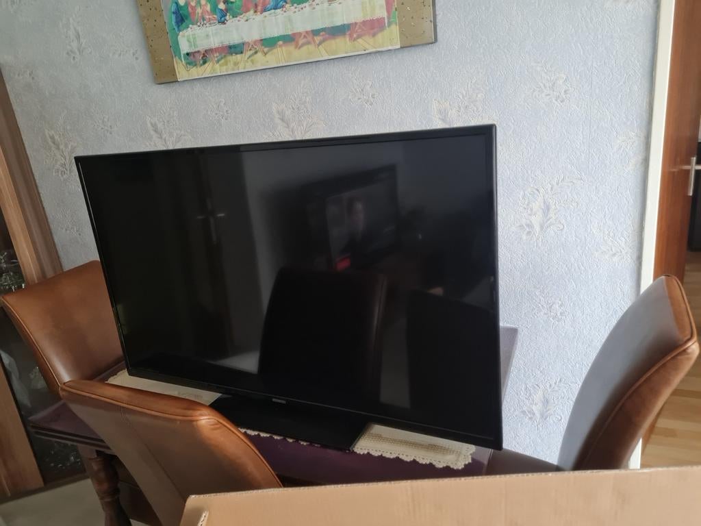 Kendo LED 48FHD175 WiFi televisie, Ophalen