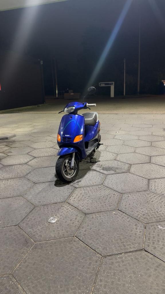 Zip type 3, Fietsen en Brommers, Brommeronderdelen | Scooters, Ophalen, Gebruikt, Overige typen, Piaggio