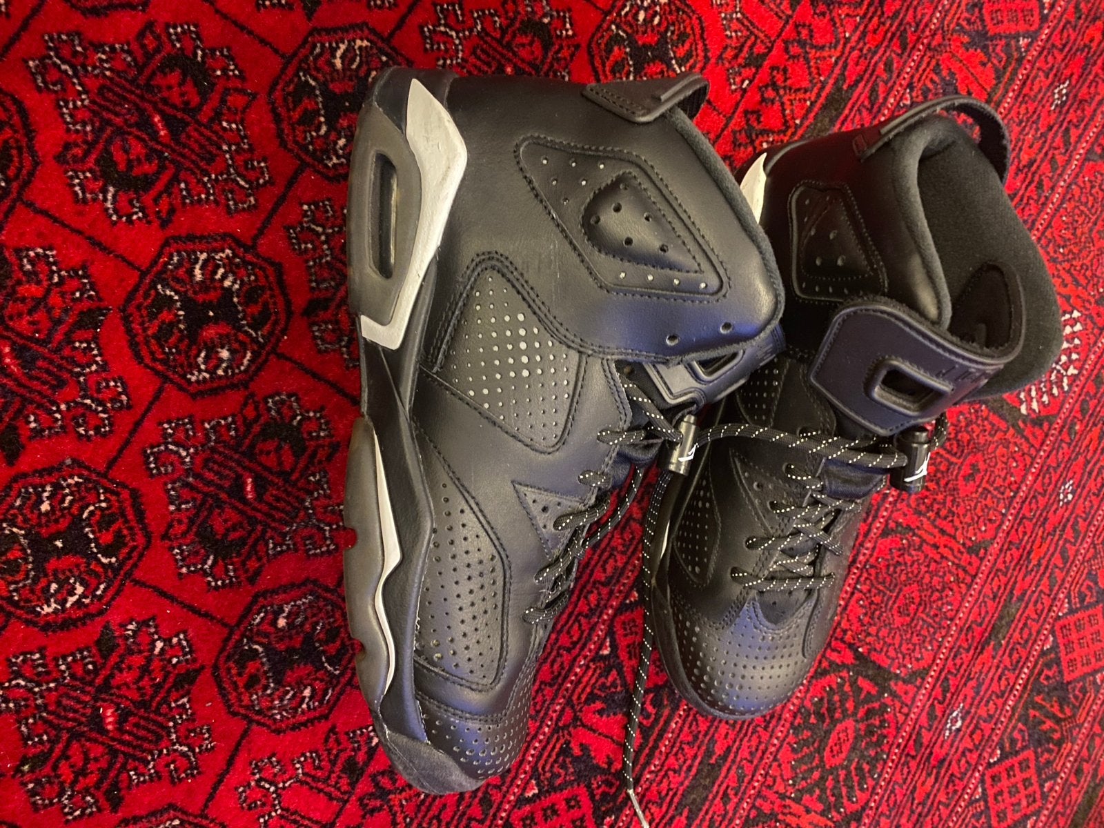 Jordan 6 Retro Black Cat - Maat 38.5 (US 6Y), Ophalen of Verzenden, Gebruikt, Jongen of Meisje, Sportschoenen