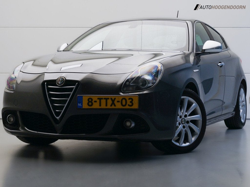 Alfa Romeo Giulietta 1.4 T Distinctive Sport (AUTOMAAT,PARKE, Auto's, Alfa Romeo, Automatische klimaatregeling, Euro 6, 4 cilinders