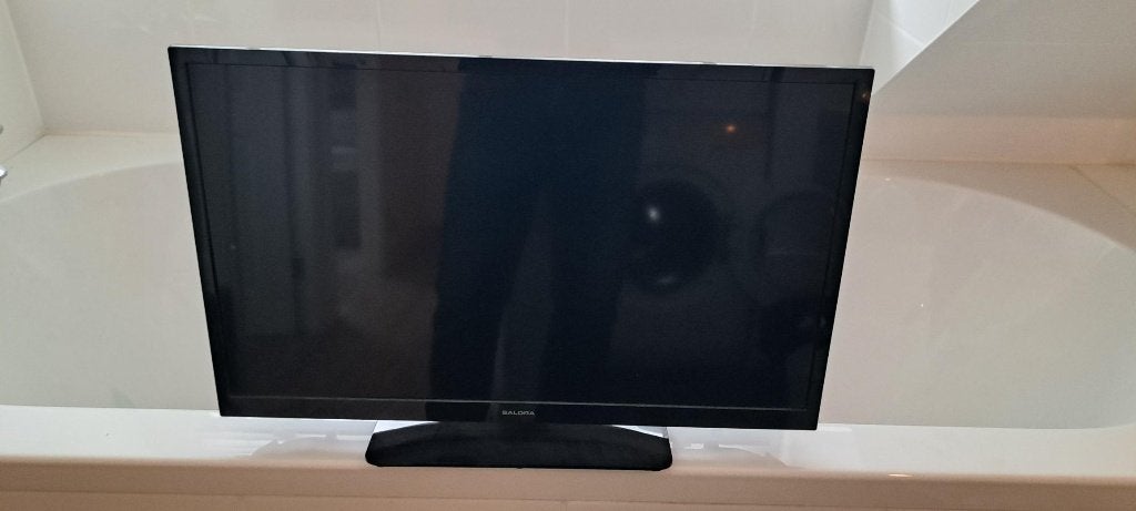 Salora tv scherm - monitor, Overige merken, 50 Hz, Ophalen of Verzenden, Zo goed als nieuw