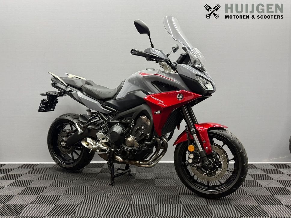 YAMAHA TRACER 900 10dkm direct rijden (bj 2020), Motorrijbewijs A, Bedrijf, Meer dan 35 kW, Toermotor