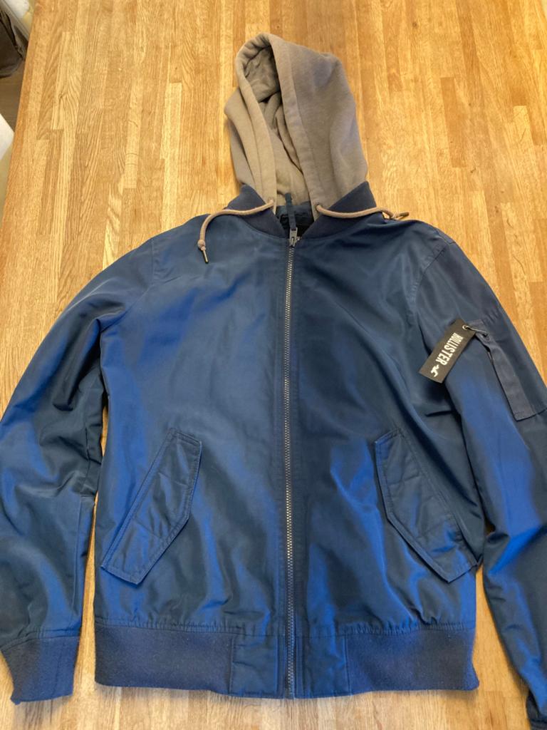 Jas | Mt: M | Merk: Hollister, Ophalen, Zo goed als nieuw, Maat 48/50 (M), Blauw