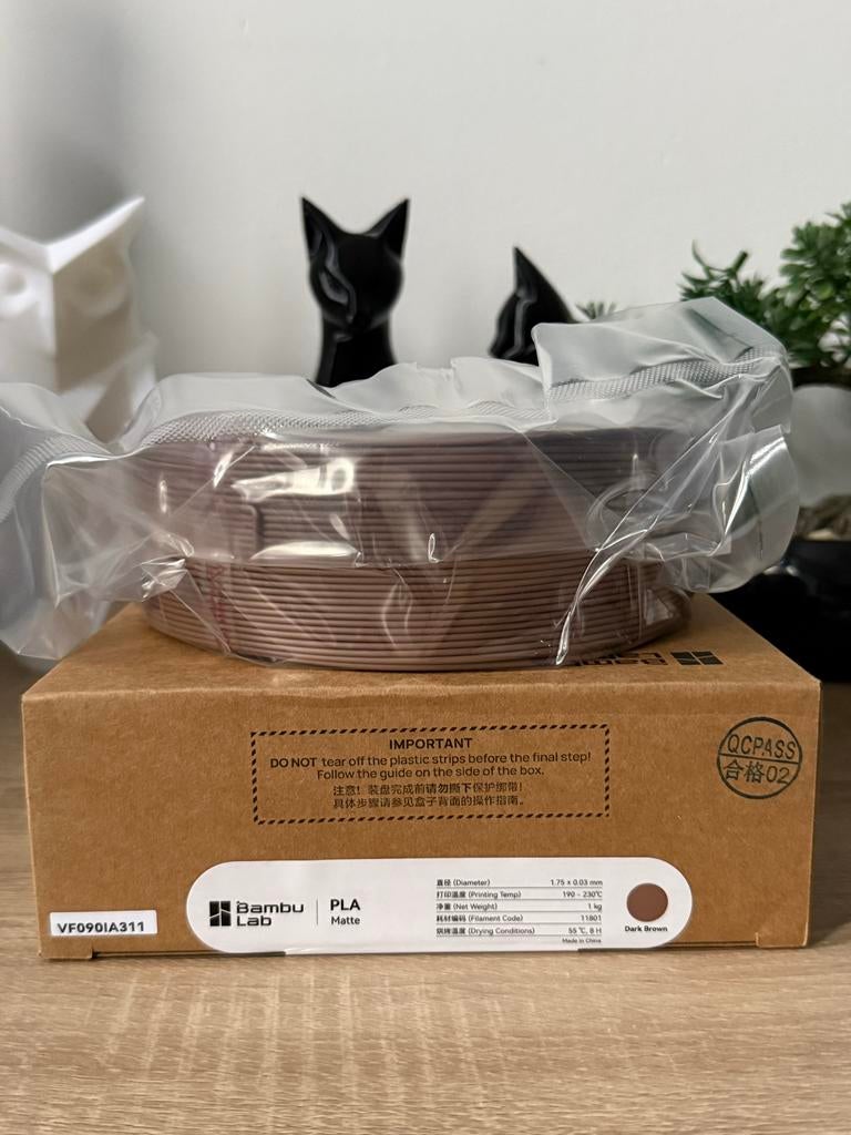 Bambu Lab PLA Matte Dark Brown 1.75mm 1kg Filament, Computers en Software, 3D-printerbenodigheden, Nieuw, Ophalen of Verzenden