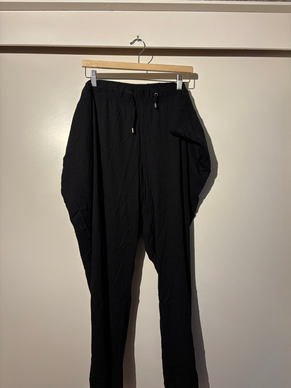 Zwarte zachte lange broek maat 56 €2,00 koopje!!, Kleding | Dames, Ophalen of Verzenden, Zo goed als nieuw, Zwart, Broek of Spijkerbroek