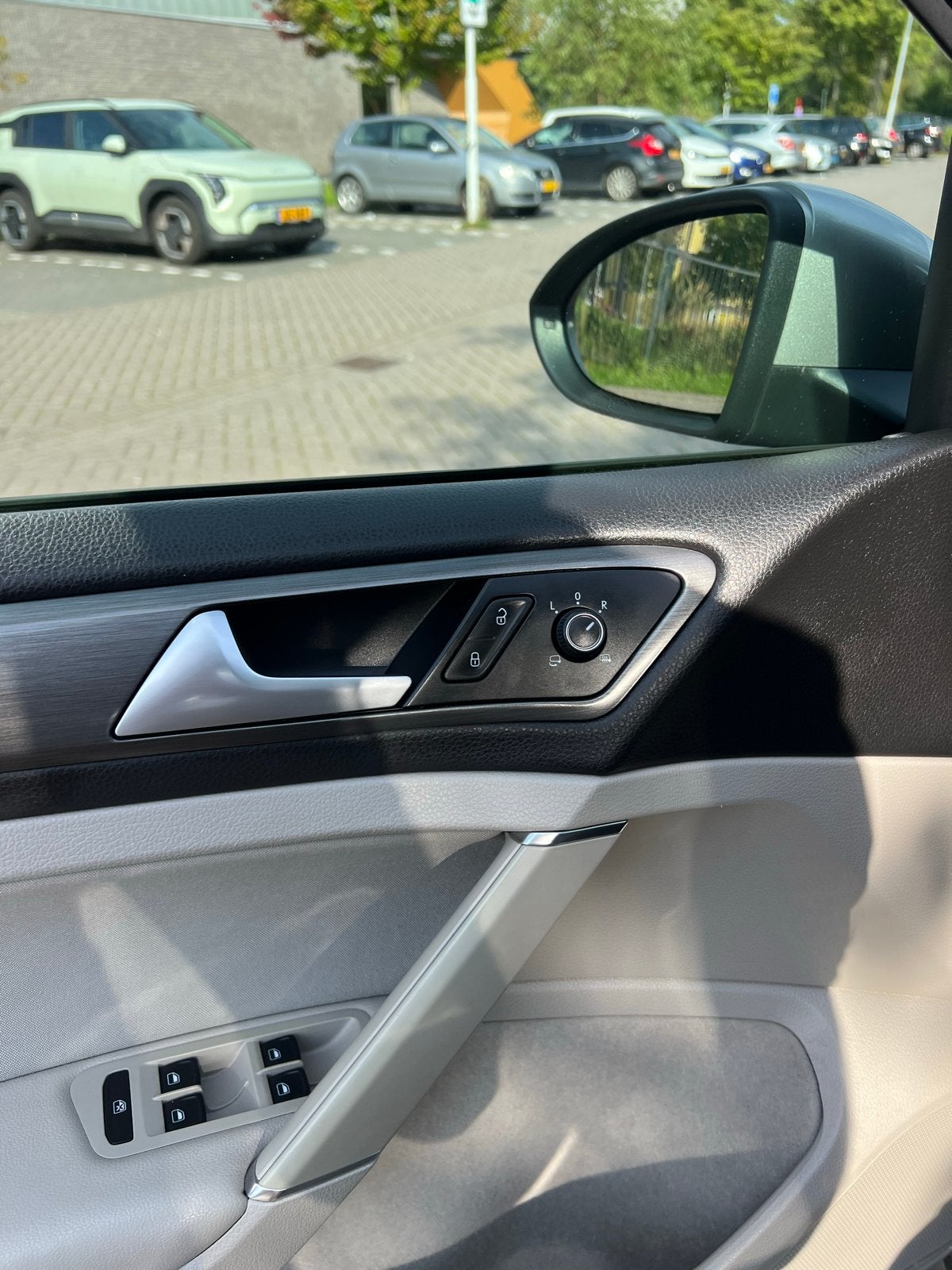 Volkswagen Golf 1.4 TSI 103KW DSG 2013 Grijs, 4 cilinders, 650 kg, 1500 kg, 57 €/maand