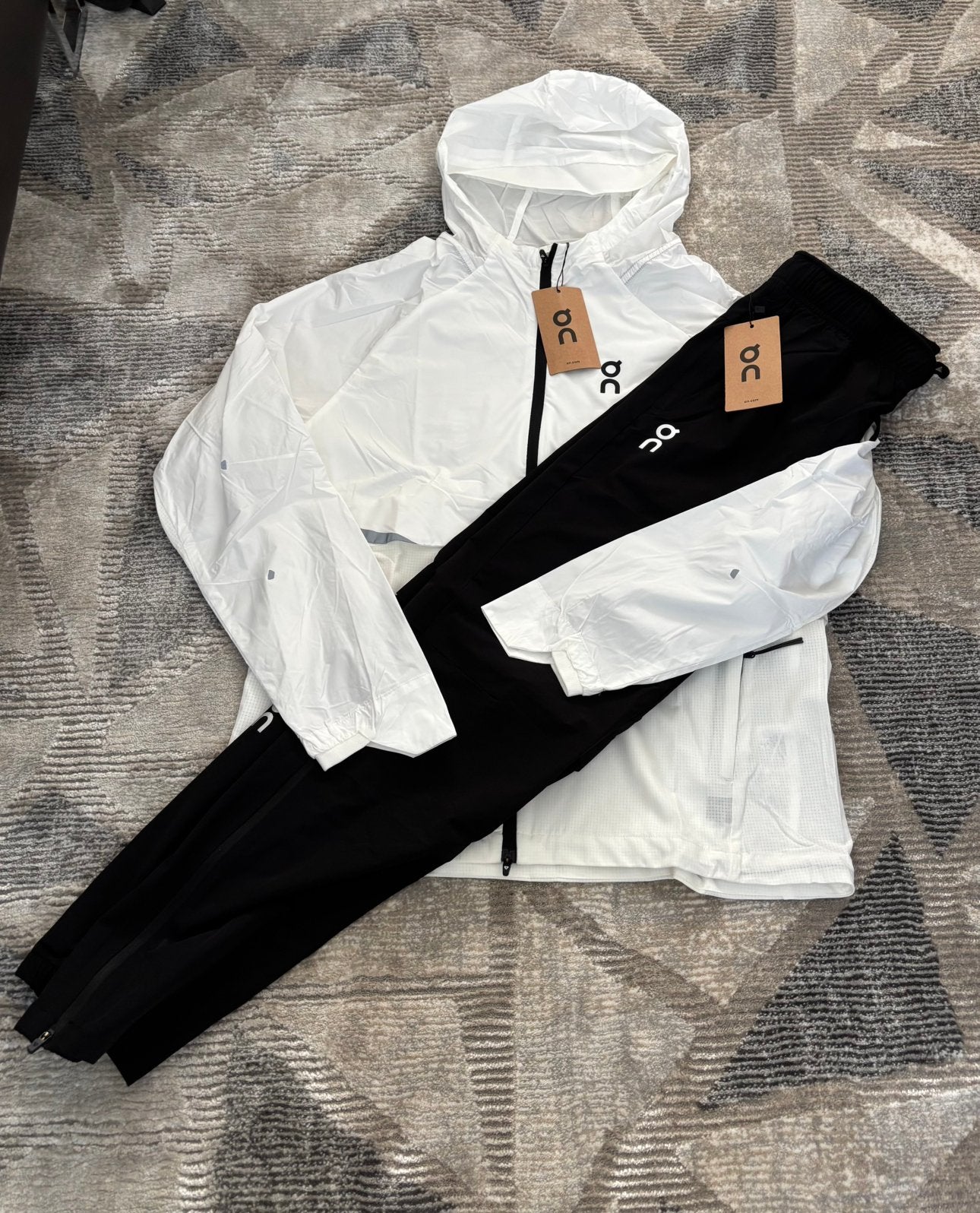 On Running tracksuit – Maat L, Maat 52/54 (L), Verzenden, Wit, Nieuw