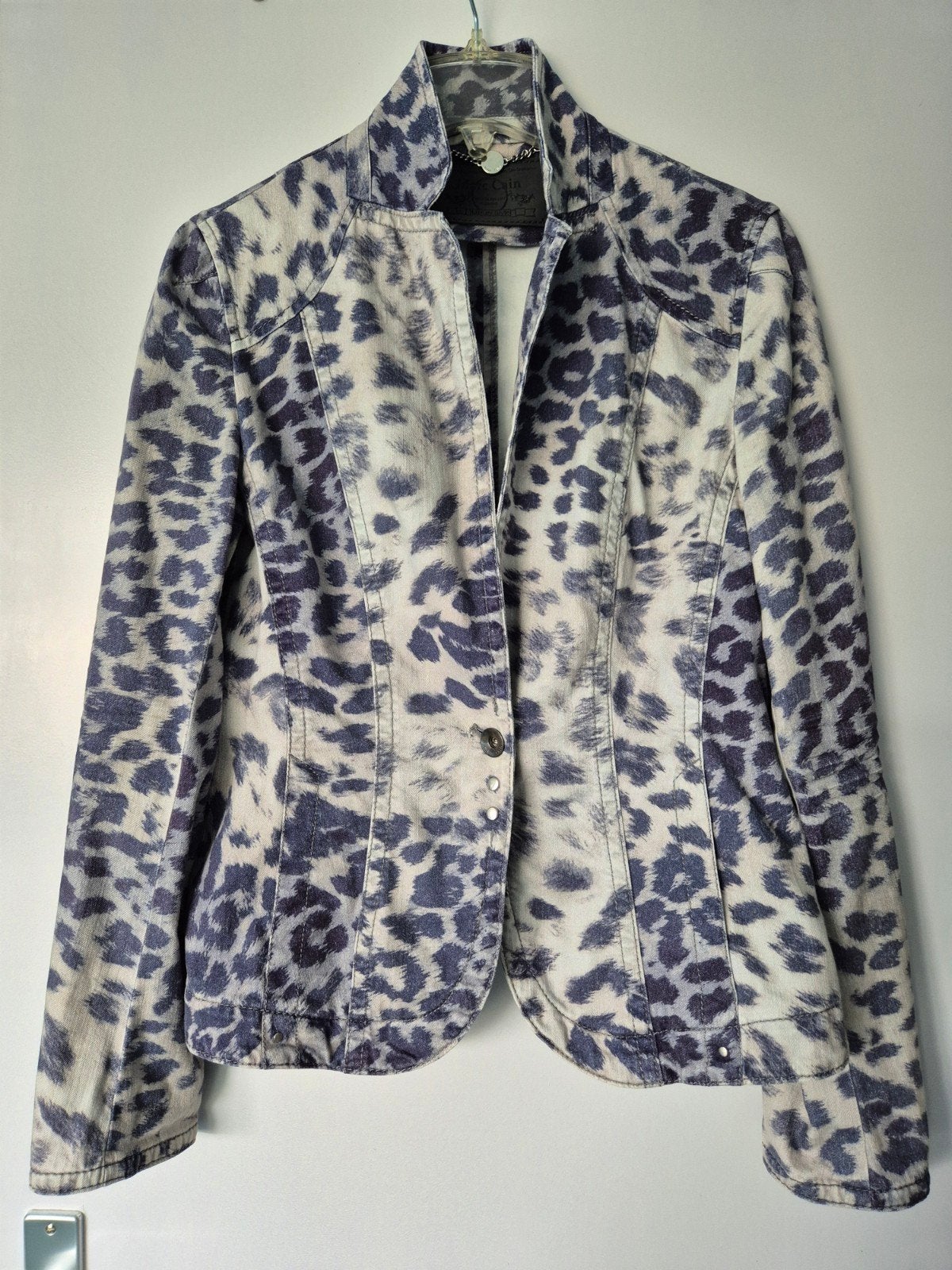Marc Cain jasje MarcCain blazer maat 38 / M, Kleding | Dames, Jasjes, Kostuums en Pakken, Ophalen of Verzenden, Zo goed als nieuw