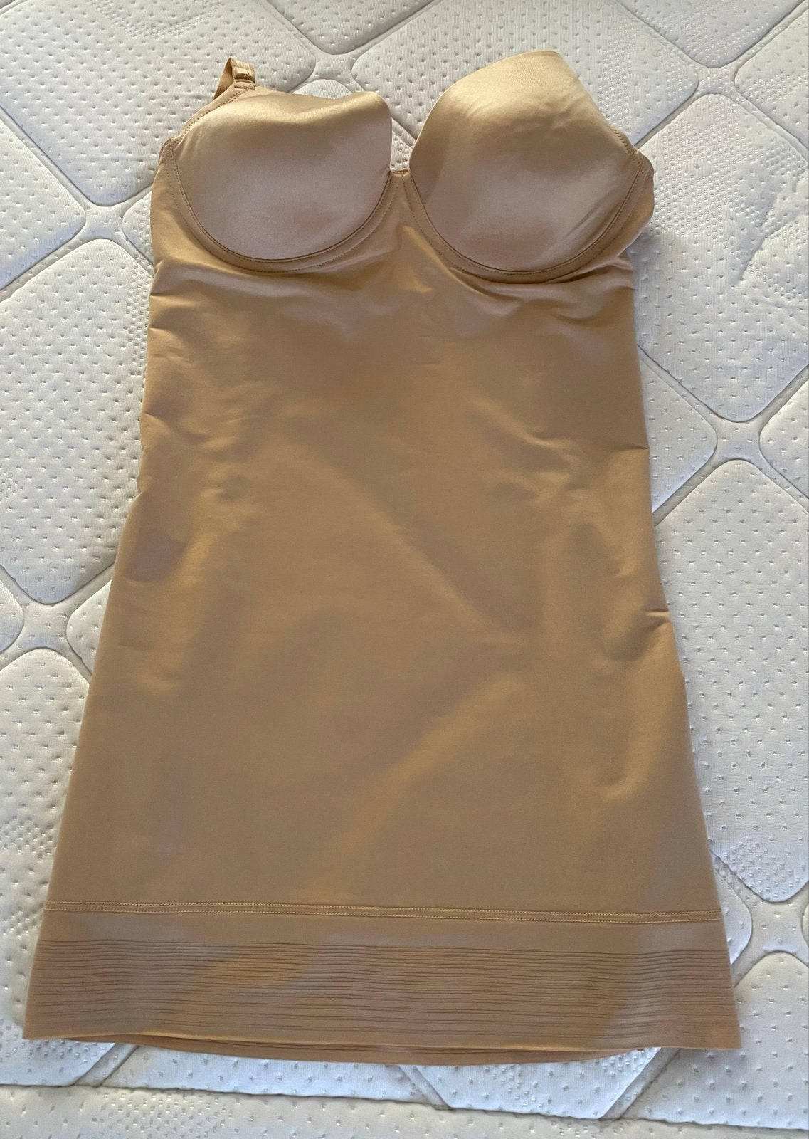 Triumph Pure Shaper Body Dress 75D - Huidskleur, Kleding | Dames, Ondergoed en Lingerie, Ophalen of Verzenden, Beige, Body of Korset
