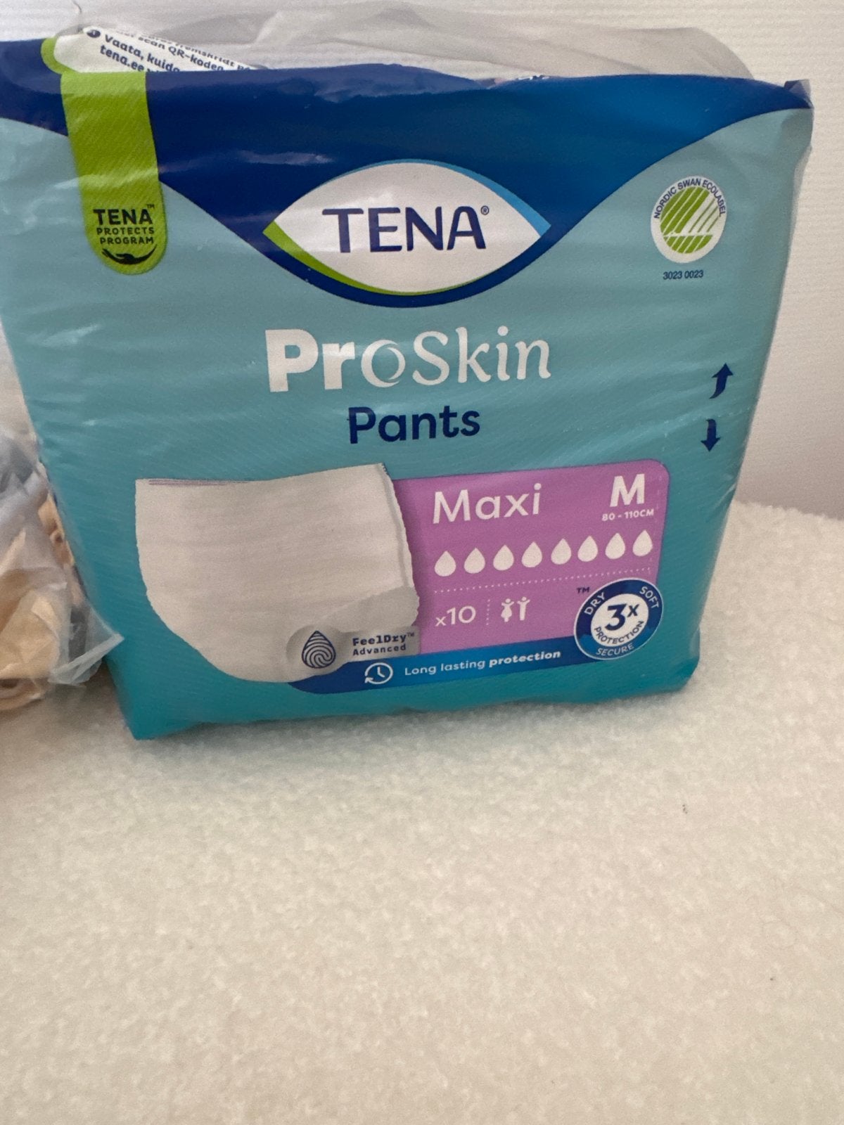 Tena pro skin pants te koop stuk rond  31 stuks nog, Ophalen, Nieuw