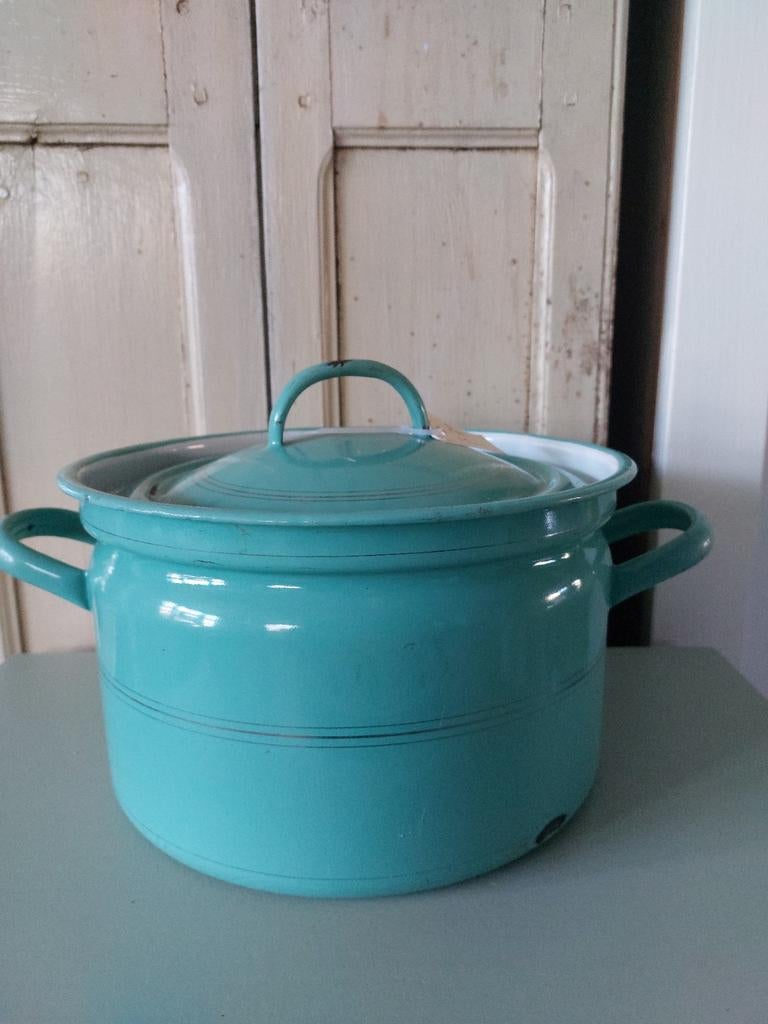 Mint groene emaille pan, Antiek en Kunst, Antiek | Emaille, Ophalen of Verzenden