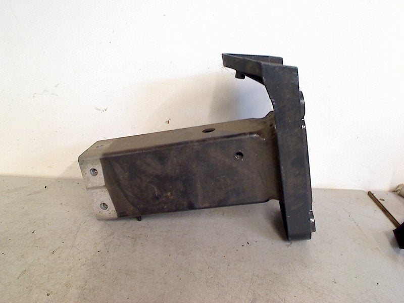 Chassisbalk Voor links Audi TT (8J3) 2011 8J0806109D, Gebruikt, Auto-Union-Straße  1, Ingolstadt 85057, , Duitsland, Info@audi.de