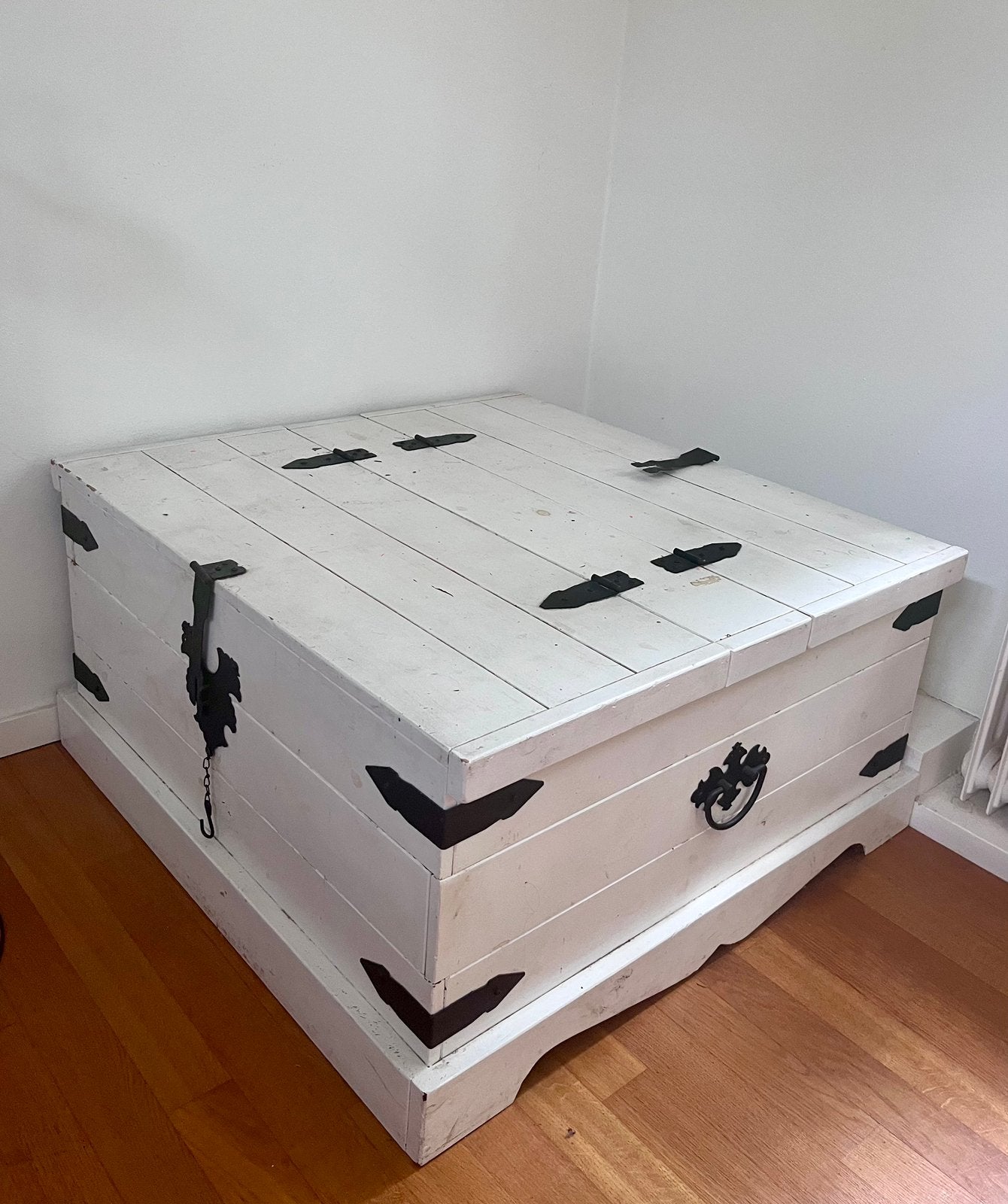* grote houten kist, salontafel, speelgoedkist vierkant, Huis en Inrichting, Woonaccessoires | Kisten, Ophalen, Gebruikt, 50 tot 100 cm