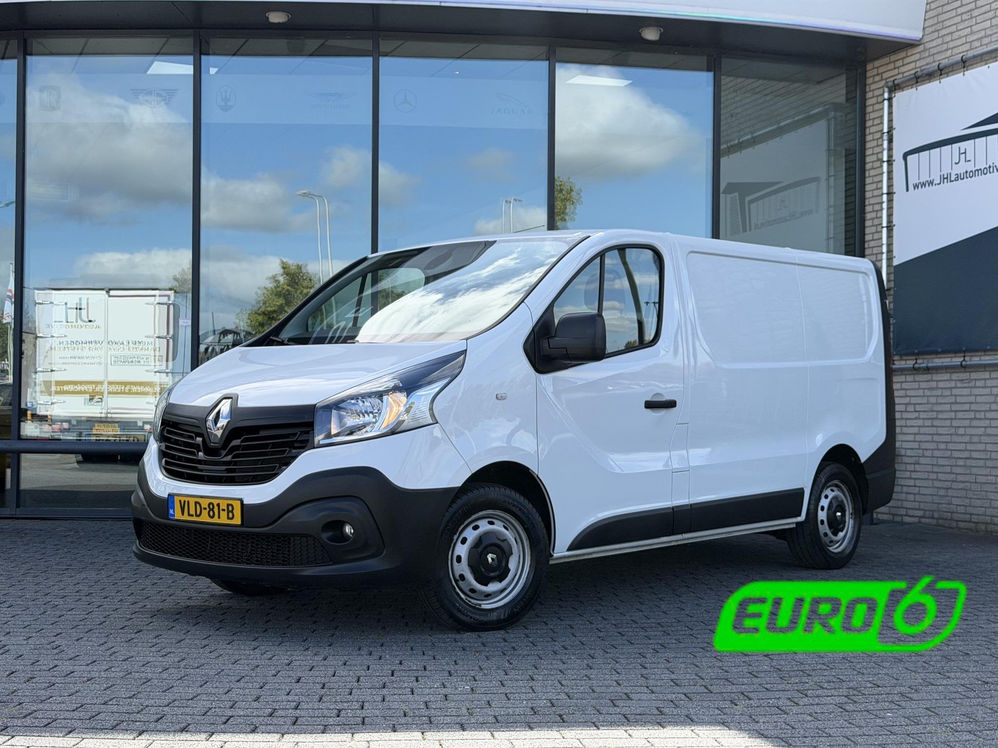Renault Trafic 1.6 dCi T27 L1H1*NAVI*CAM*CRUISE*A/C*KEYLESS*, Voorwielaandrijving, Gebruikt, Euro 6, 2000 kg