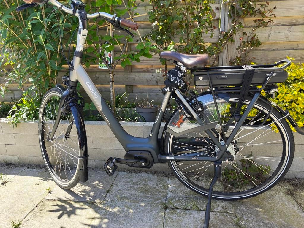 Gazelle Orange C8 Shimano 2017 /// 765 kilometer slechts!, Fietsen en Brommers, Elektrische fietsen, Ophalen of Verzenden, Zo goed als nieuw