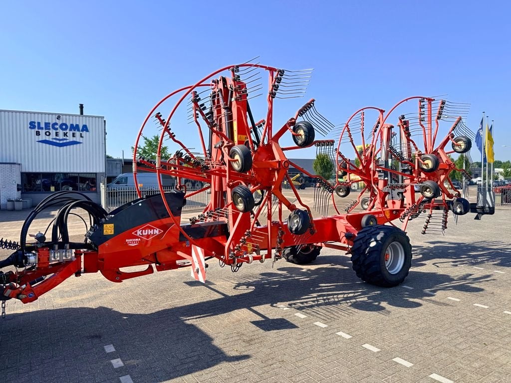 Kuhn GA13131 4-Rotorhark, Akkerbouw, Oogstmachine