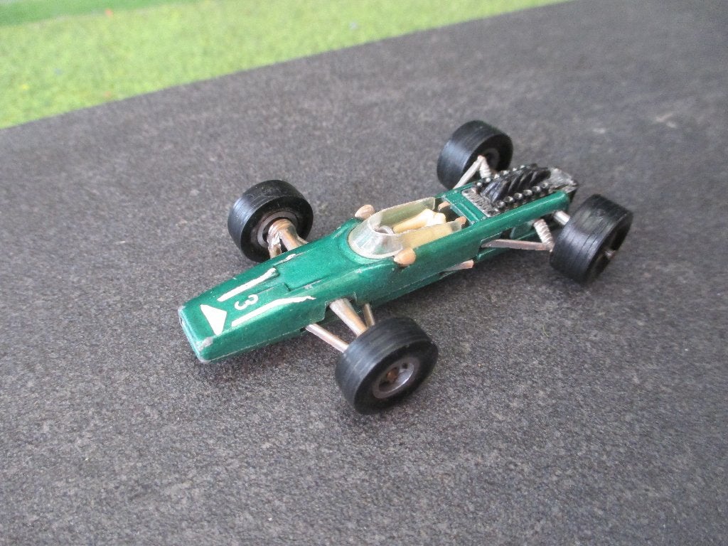 1:55 BRM F1 - Majorette 228 1968-1974 lichtgroenmetallic, Ophalen of Verzenden, Gebruikt, Auto