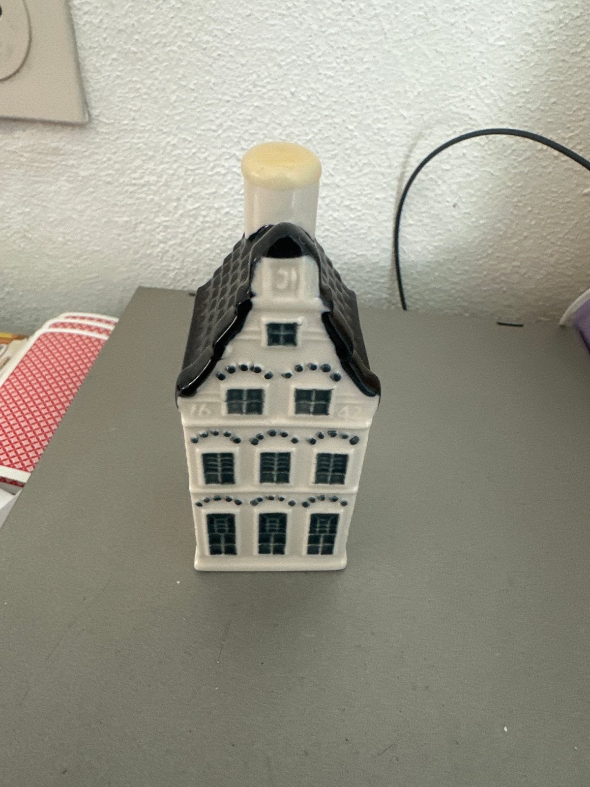 KLM huisje nummer 17 - Bols Jenever, Verzamelen, Ophalen of Verzenden, Zo goed als nieuw, 1 t/m 20, Gevuld
