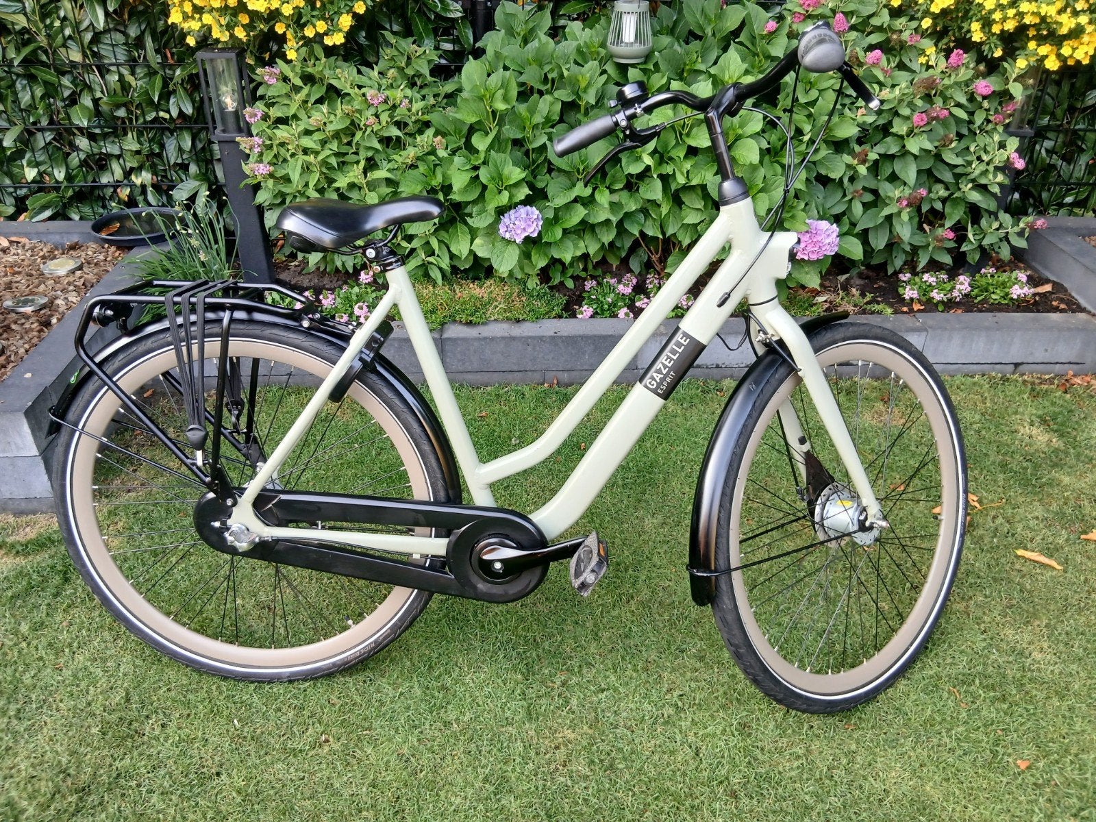 Gazelle esprit Damesfiets tk3, Velgrem, Versnellingen, Ophalen of Verzenden, Zo goed als nieuw