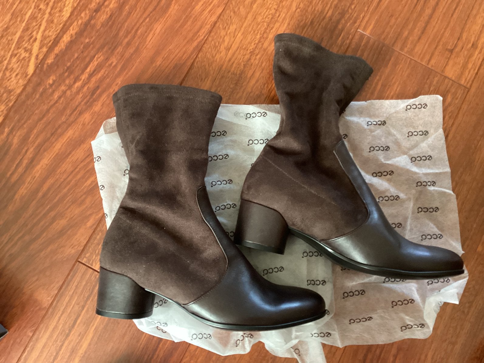 ECCO LAARSJES NIEUW MAAT 36 OF 39, Kleding | Dames, Schoenen, Verzenden, Nieuw, Bruin