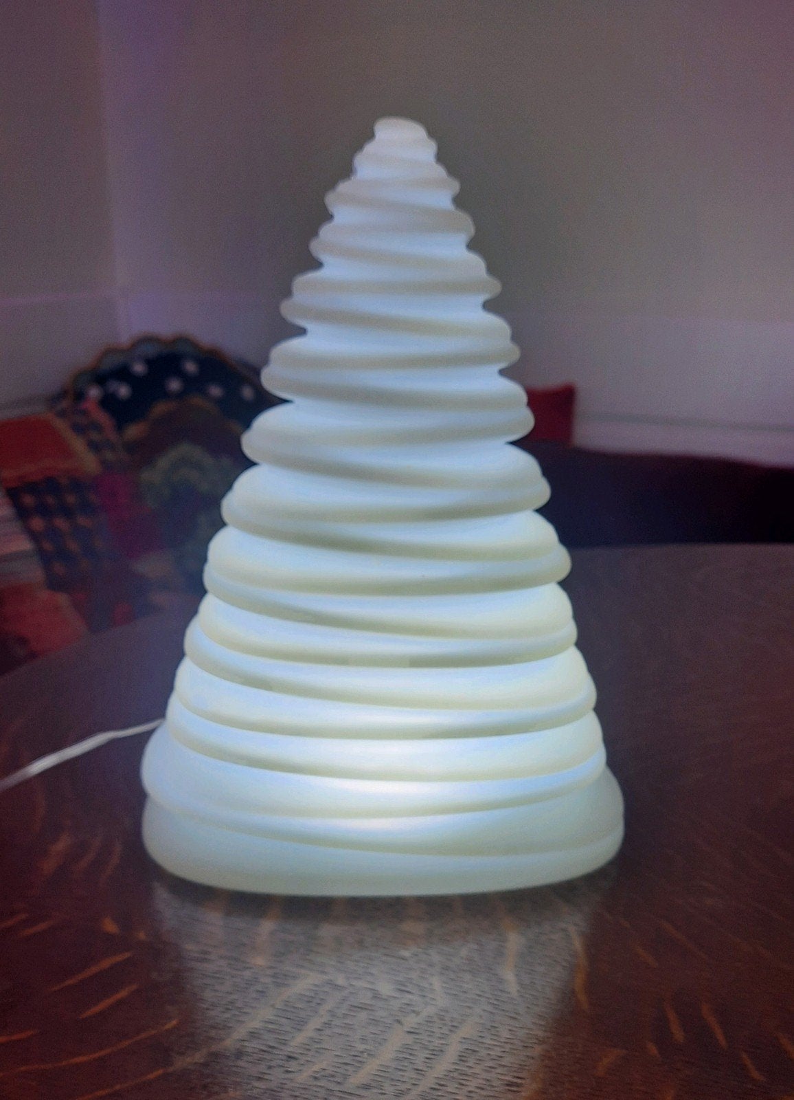 Vondom led kerstboompje ice wit 25 cm hoog,lees beschrijving, Wit, Ophalen of Verzenden, Zo goed als nieuw, Kunststof