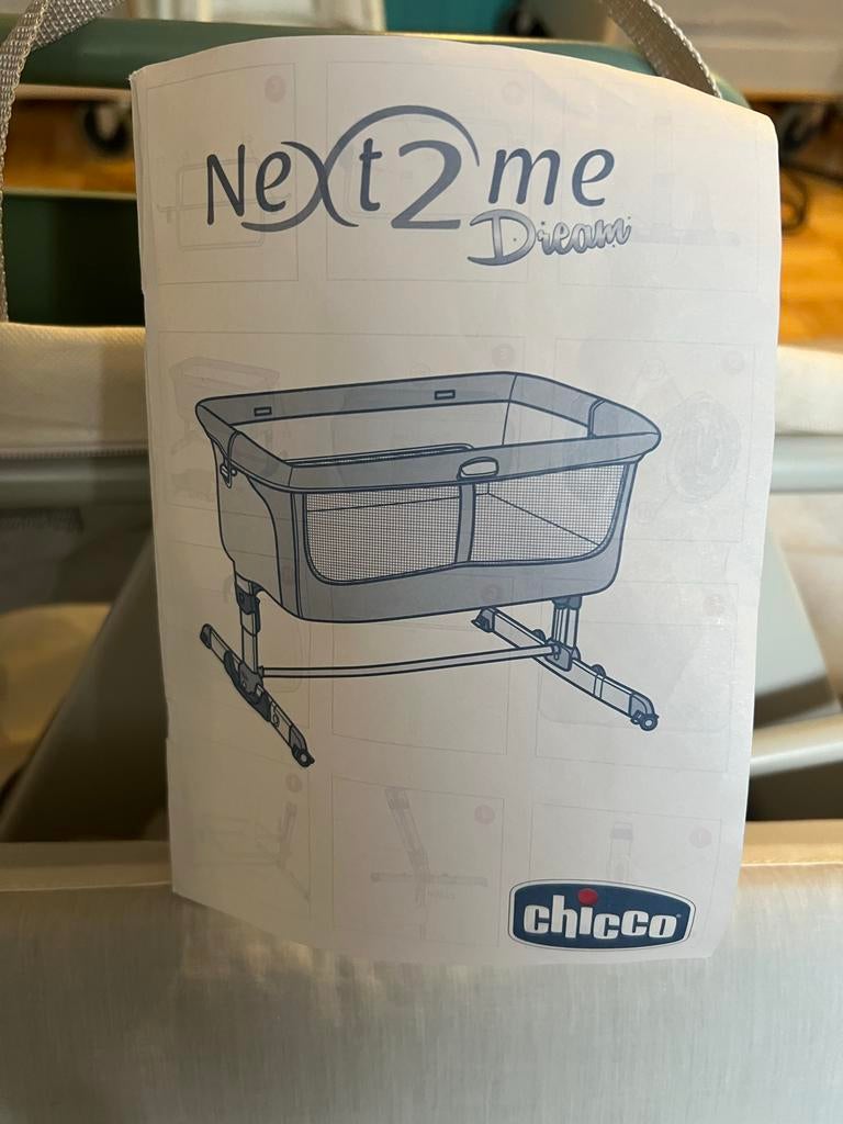 Chicco Next to Me co-sleeper - Zo goed als nieuw, Kinderen en Baby's, Babywiegjes en Ledikanten, Ophalen of Verzenden, Zo goed als nieuw