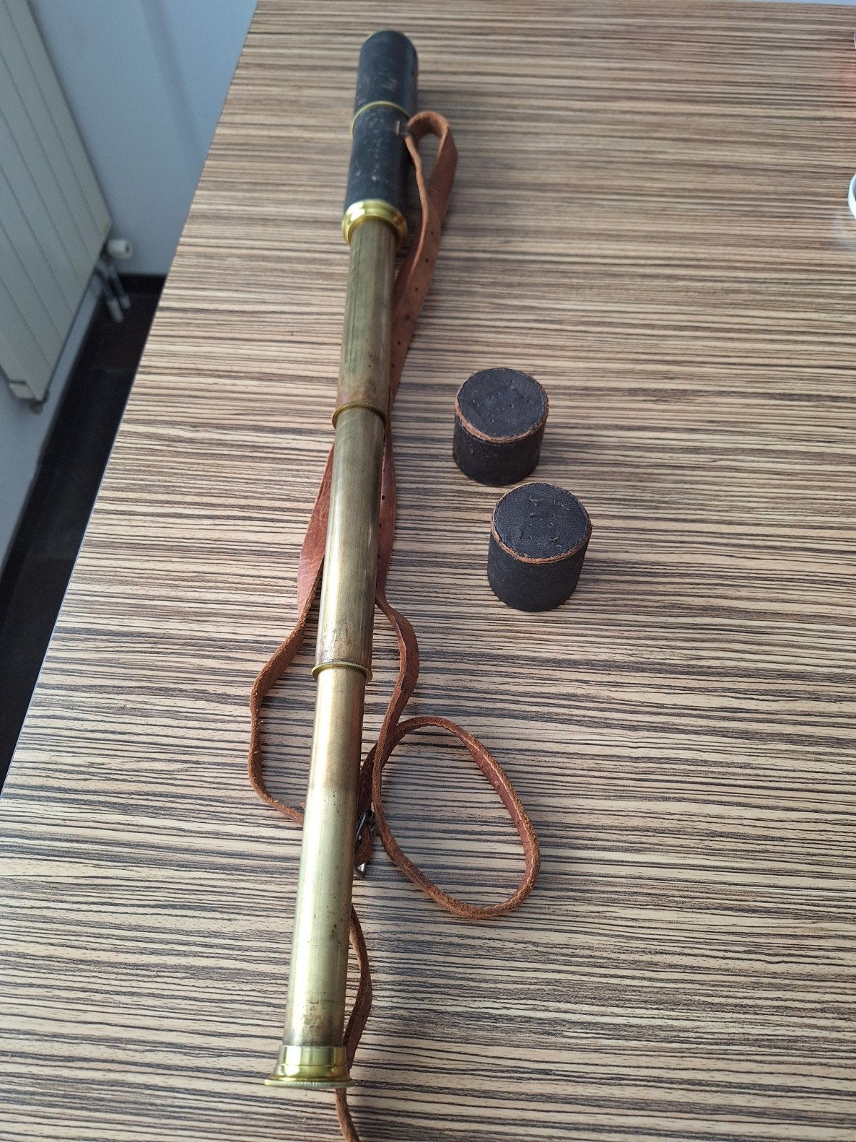 Antieke Messing Monoculaire Telescoop met Leren Band, Ophalen of Verzenden, Gebruikt, Minder dan 80 mm, Lenzentelescoop (refractor)