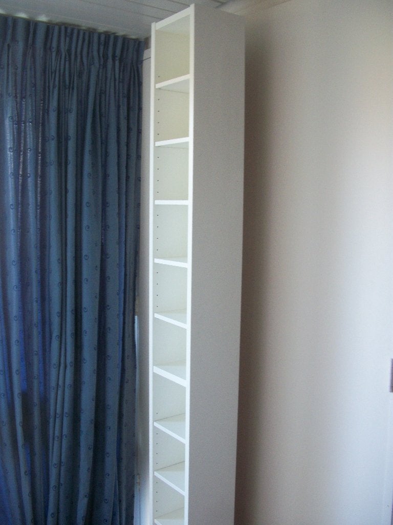 Wandmeubel Ikea Gnedby Wit - 20 x 17 x 202 - netjes, Huis en Inrichting, Kasten | Overige, Ophalen, Zo goed als nieuw
