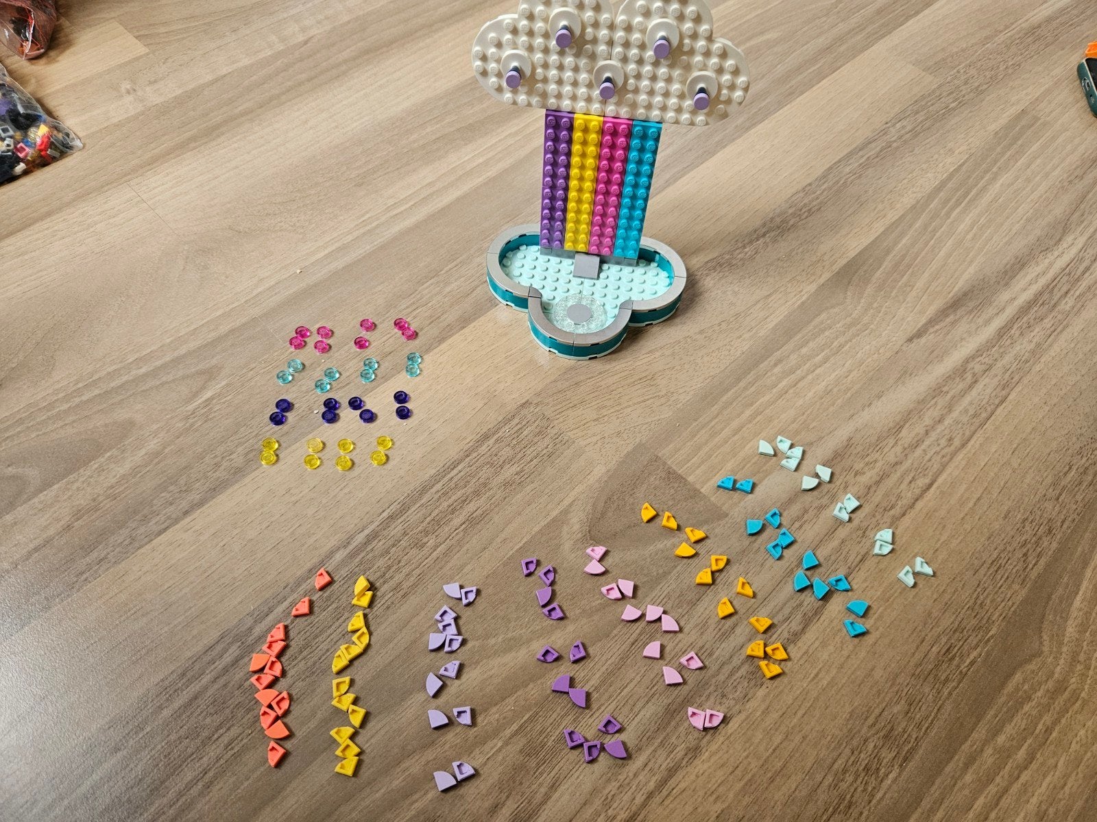LEGO DOTS 41905 Sieradenhouder Regenboog - Compleet, Ophalen, Zo goed als nieuw, Overige merken