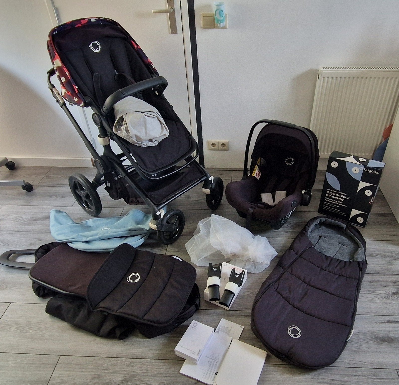 Bugaboo Fox 2 combiwagen met autostoel en accessoires, Kinderen en Baby's, Kinderwagens en Combinaties, Ophalen, Gebruikt, Kinderwagen