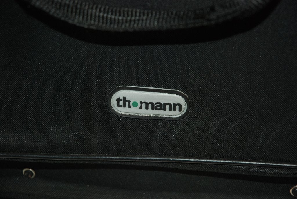 Thomann 19 inch flightcase hardfoam 2 eenheden  <26260807>, Gebruikt, Thomann, ., Drums of Percussie