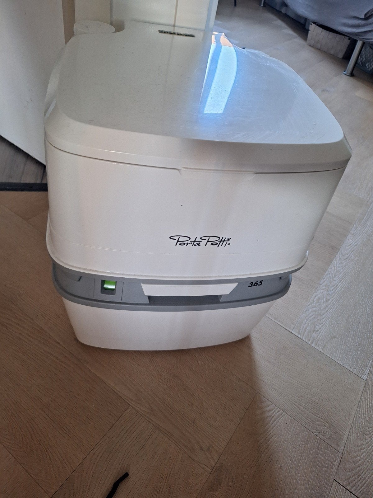 Zgan porta potti 365, Caravans en Kamperen, Ophalen, Zo goed als nieuw