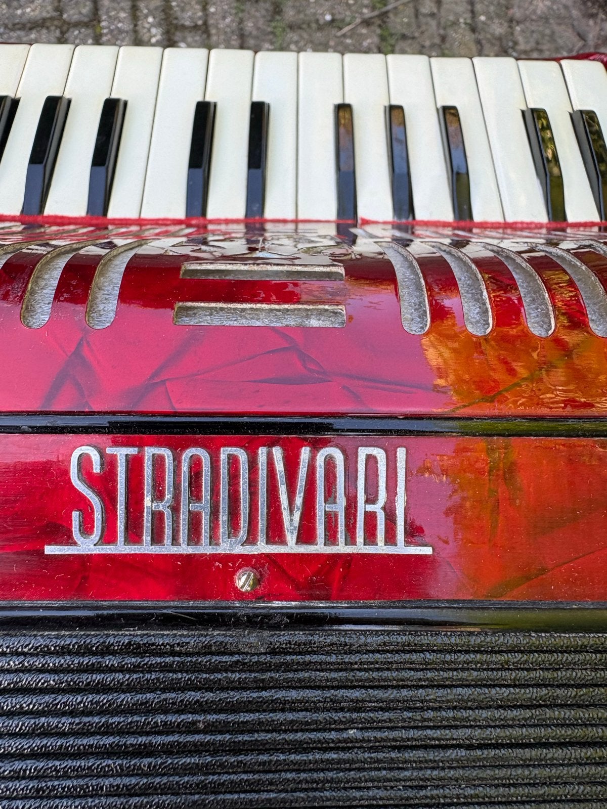 Stradivari Italia Ancona Accordeon - Rood, Zo goed als nieuw, Met riemen, Toetsaccordeon, Zo goed als nieuw, Ophalen