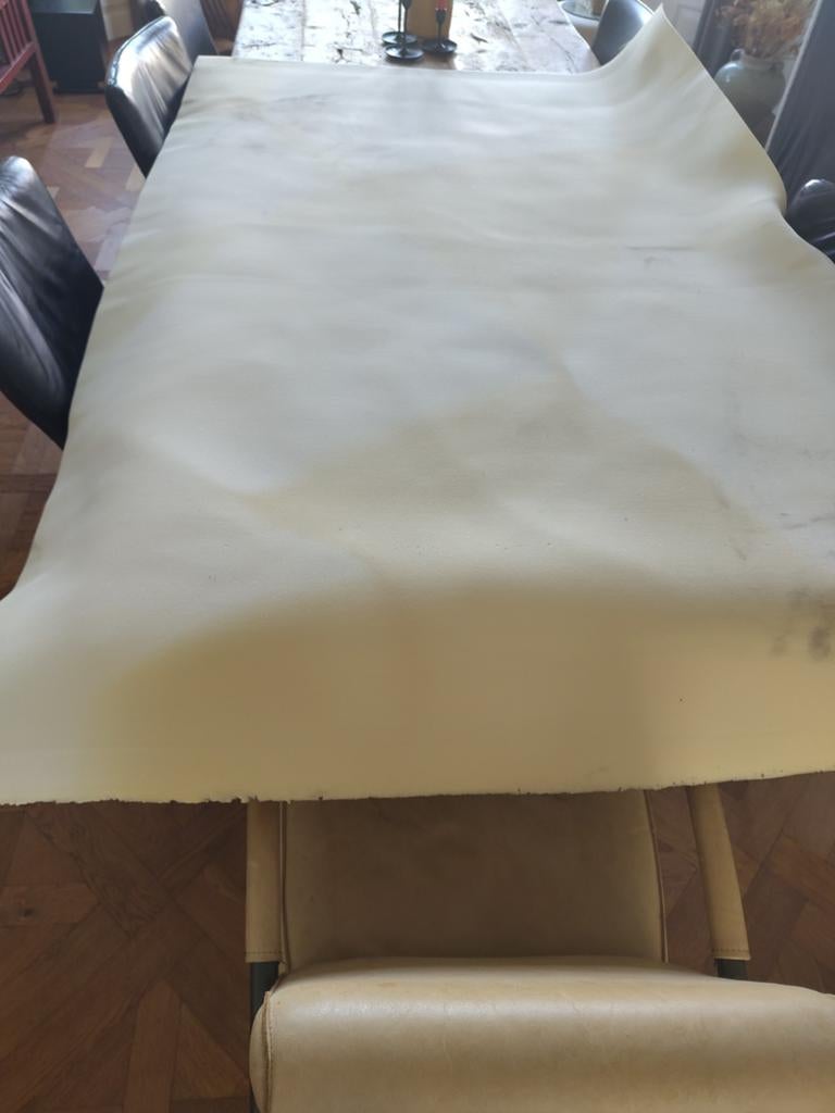 Schuimrubber vulling 1cm dik - Ideaal voor diverse projecten, Ophalen, Nieuw