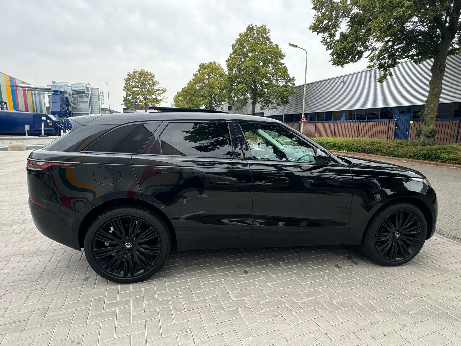Land Rover Range Rover Velar 2.0 180pk AWD AUT 2018 Zwart, Auto's, Land Rover, Automaat, 1800 kg, Lane Departure Warning, 4 cilinders